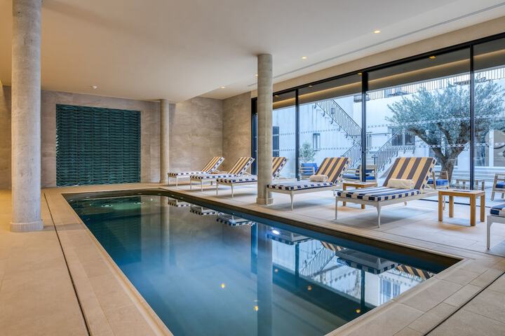 Pool 84 of 139