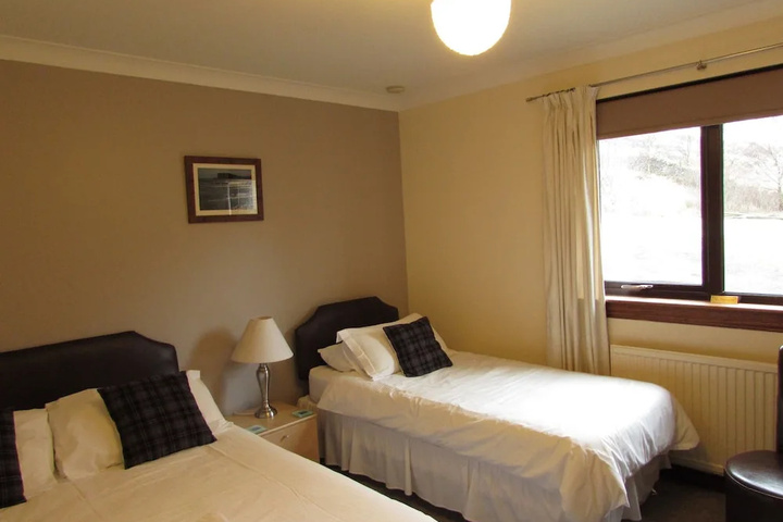 guest_rooms