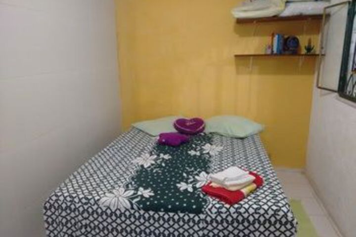 Room 5 of 20
