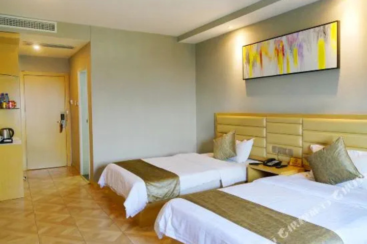 Yunjin Business Hotel