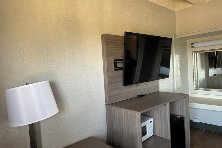 Room 20 of 52