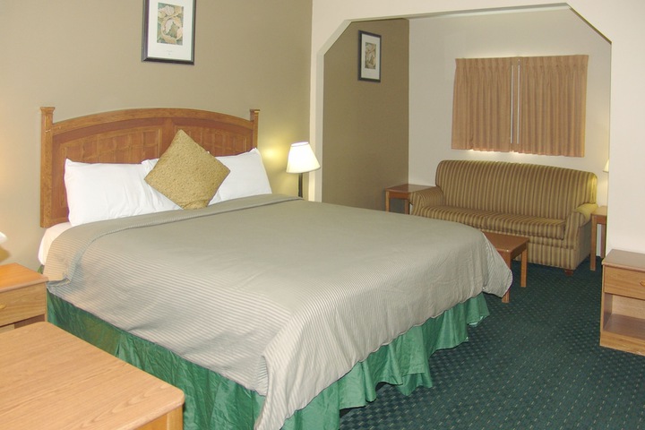 Room 6 of 40