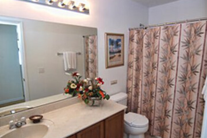 Room 4 of 19
