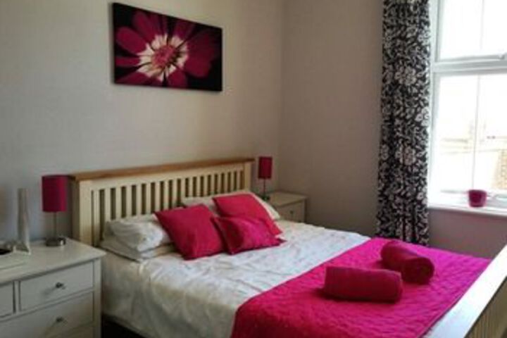 Room 15 of 28