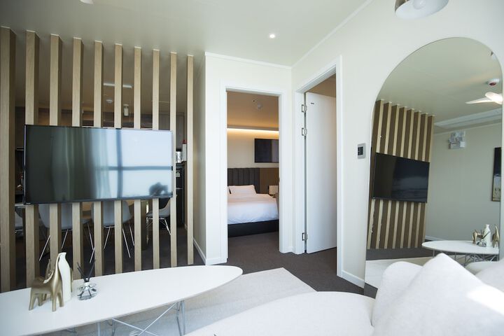 Room 150 of 224