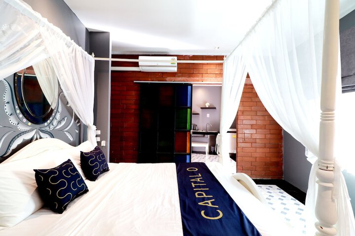 Room 18 of 49