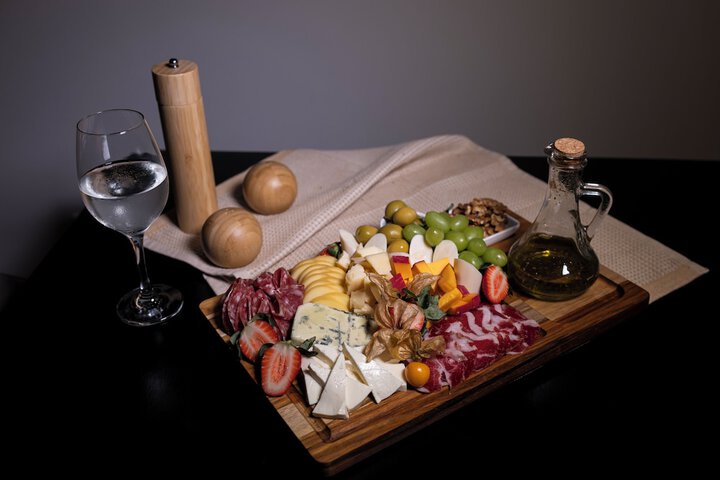 Dining 62 of 87