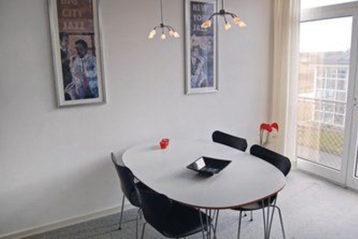 Room 37 of 70