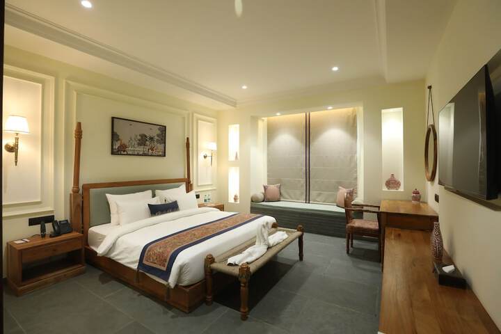 Room 27 of 117