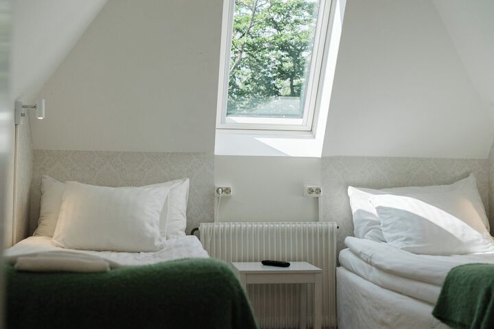 Room 30 of 60