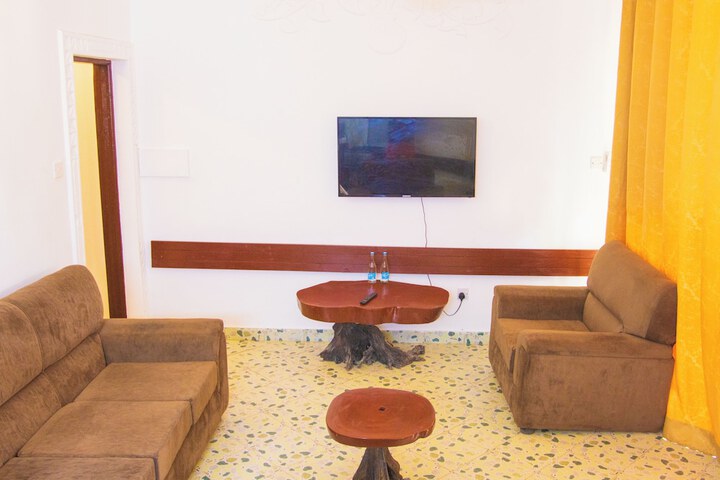 Room 51 of 103