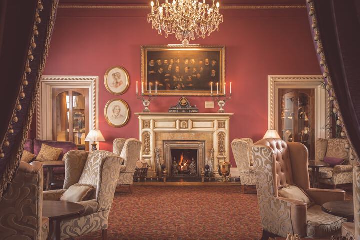 Guest Lobby