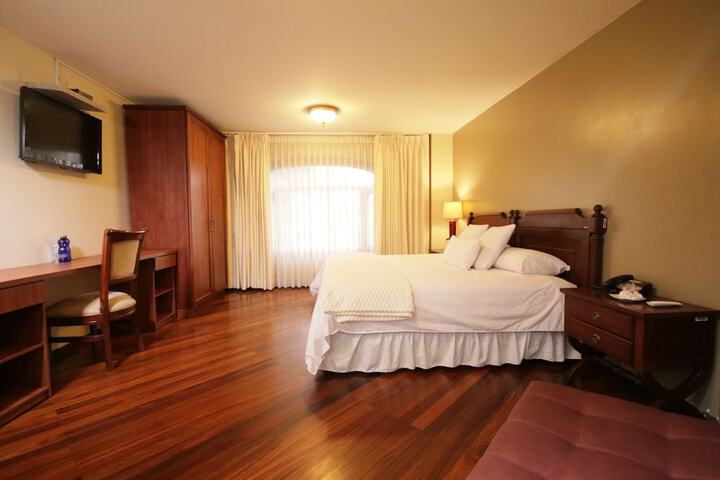 Room 6 of 50