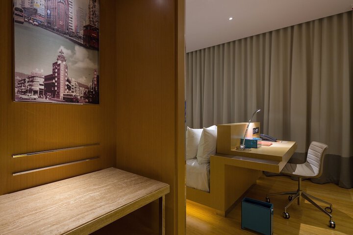 Room 38 of 108