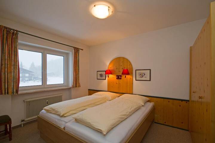 Room 12 of 56