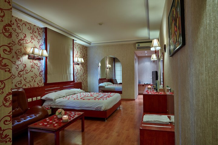 Room 17 of 126