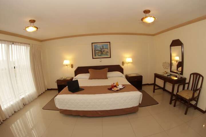Room 10 of 55