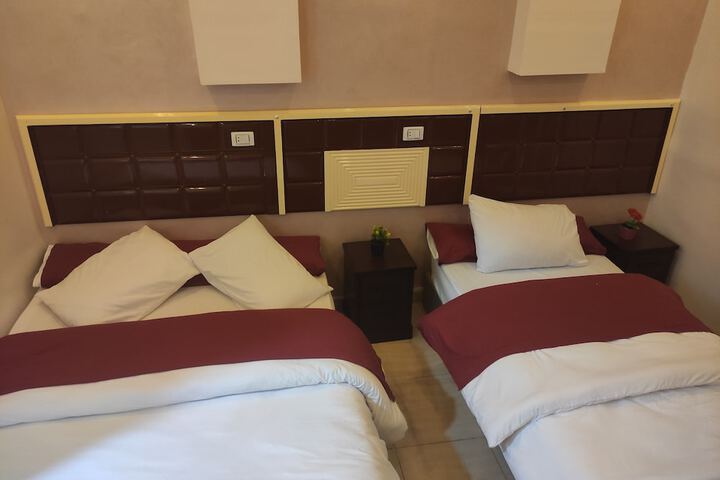 Room 11 of 35