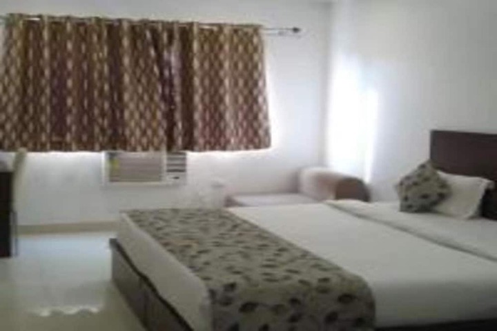 Room 7 of 25