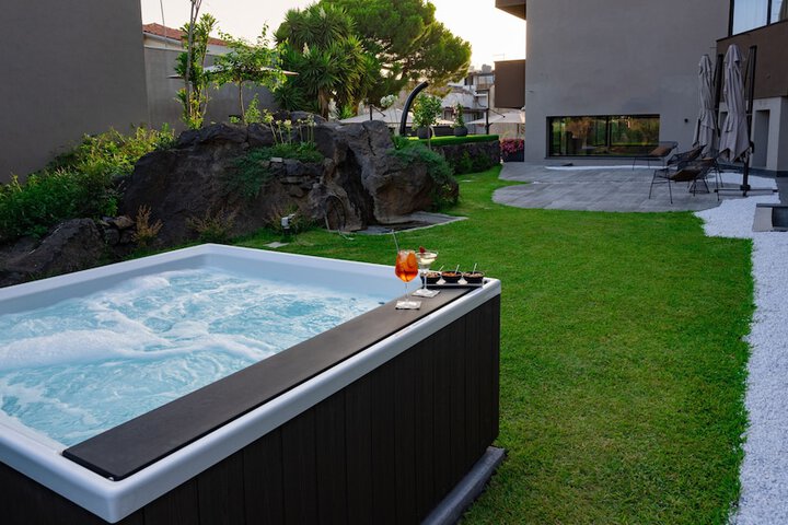 Pool 39 of 68