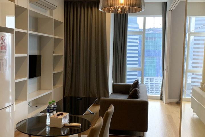 Room 51 of 113