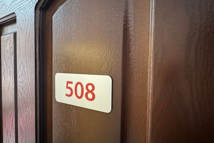 Room 29 of 85