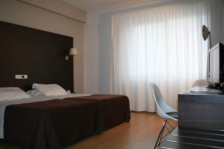 Room 8 of 47