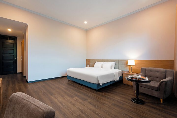 Room 16 of 81