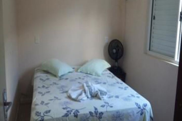 Room 12 of 27