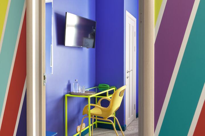 Room 22 of 49
