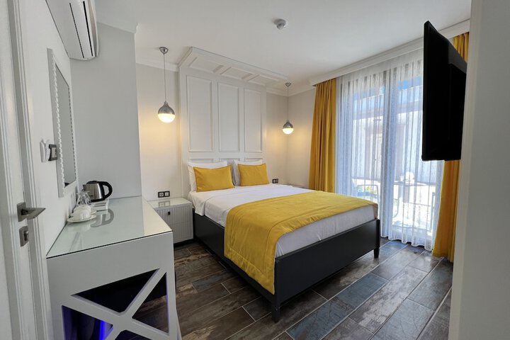 Room 26 of 107