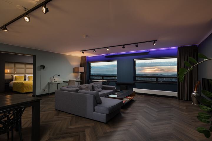 Room 8 of 56