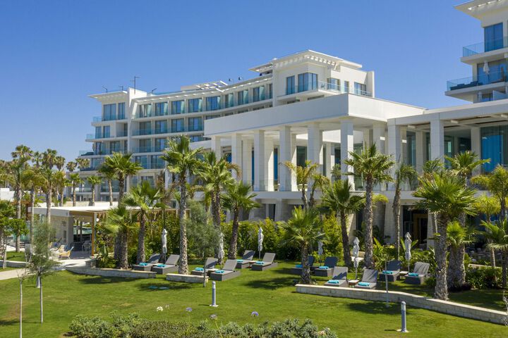Hotel 67 of 67
