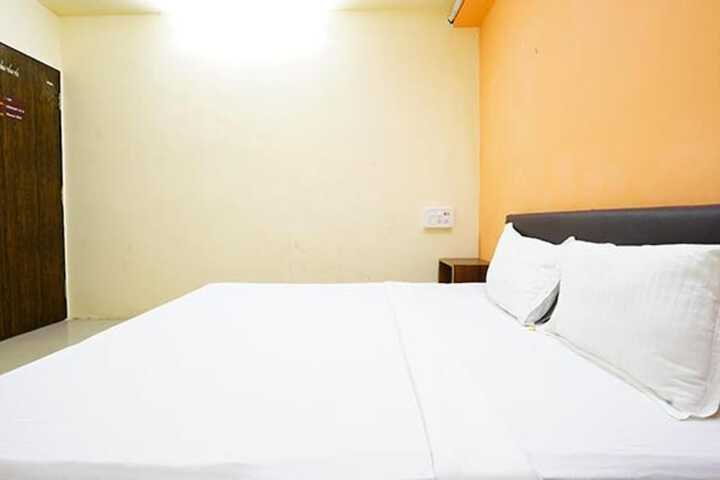 Room 7 of 21