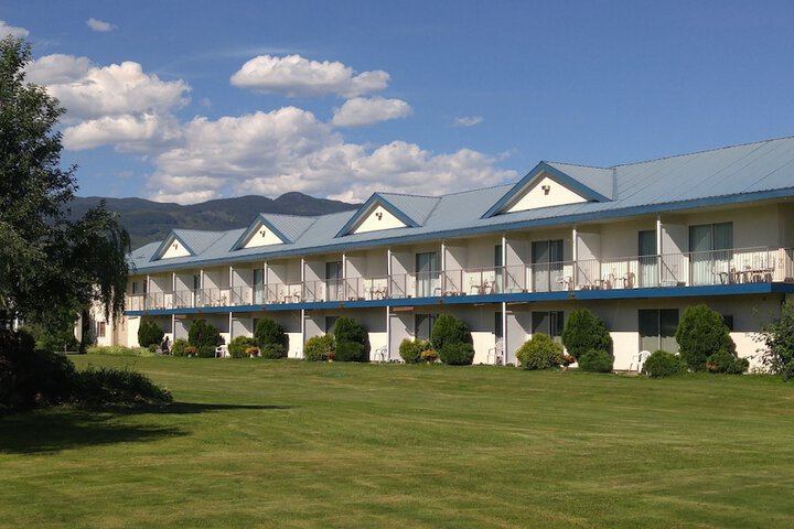 Hotel Exterior 46 of 59