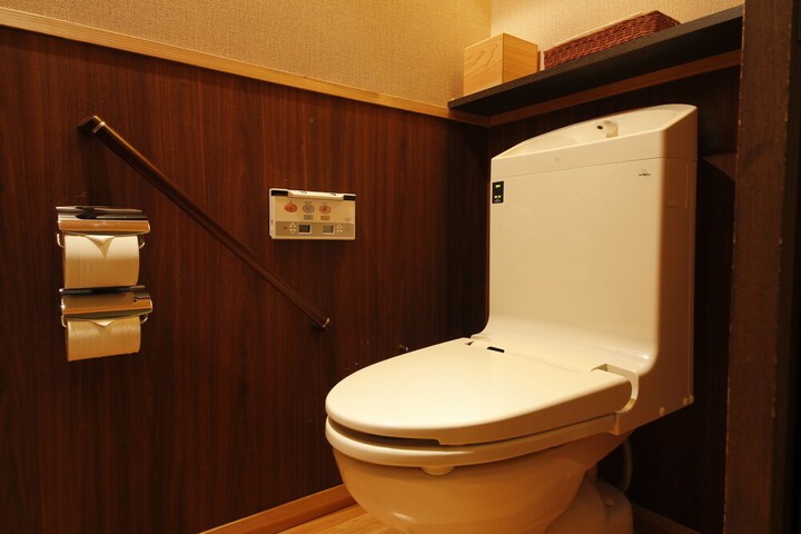 Room 21 of 40