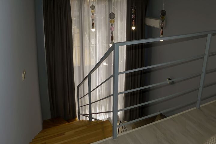 Room 30 of 33