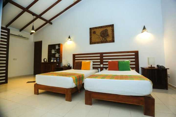 Room 26 of 61