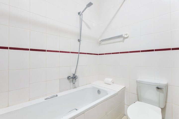 Clean Restrooms