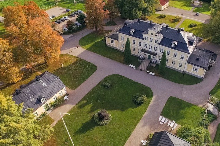 Hotel 65 of 65