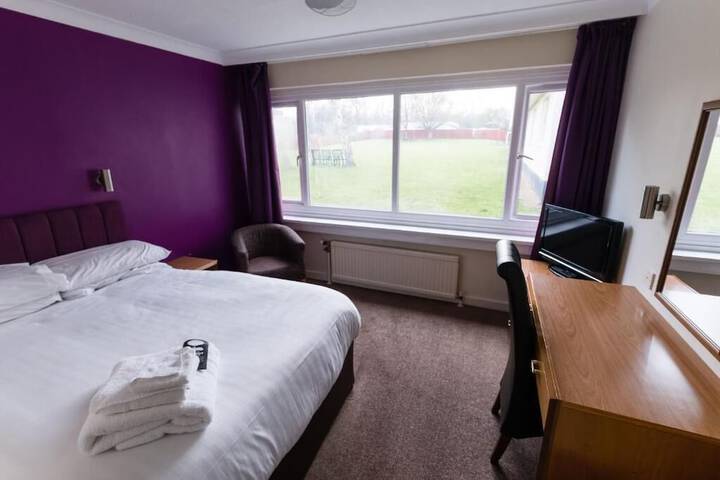 Room 7 of 50