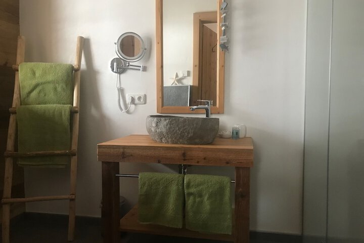 Room 7 of 20