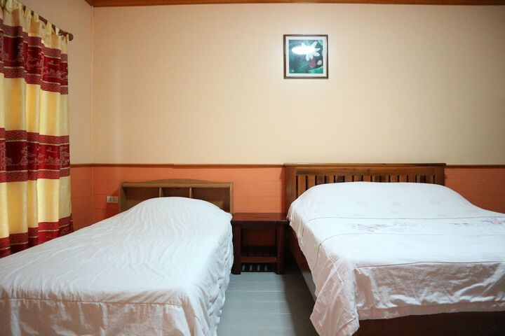 Room 21 of 96