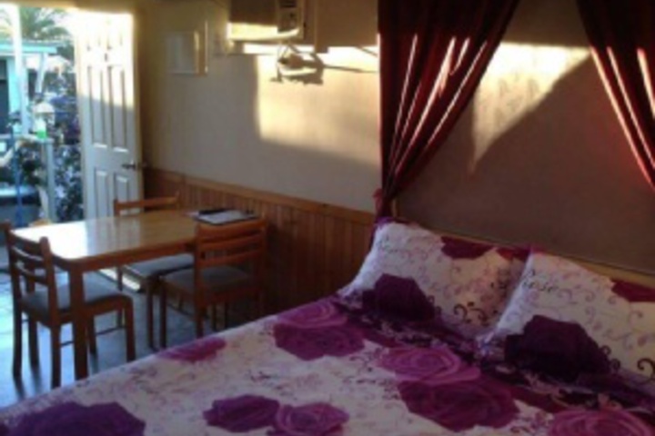 Room 176 of 228
