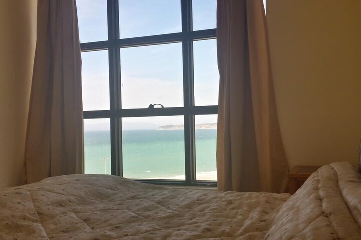Room 6 of 26