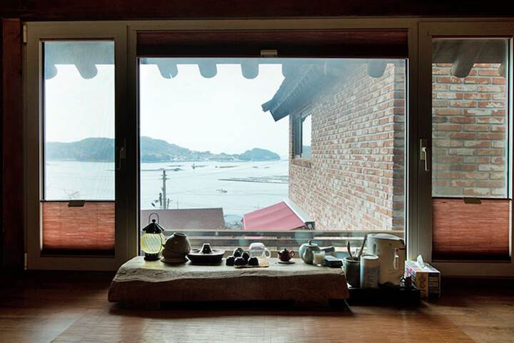Room 41 of 74