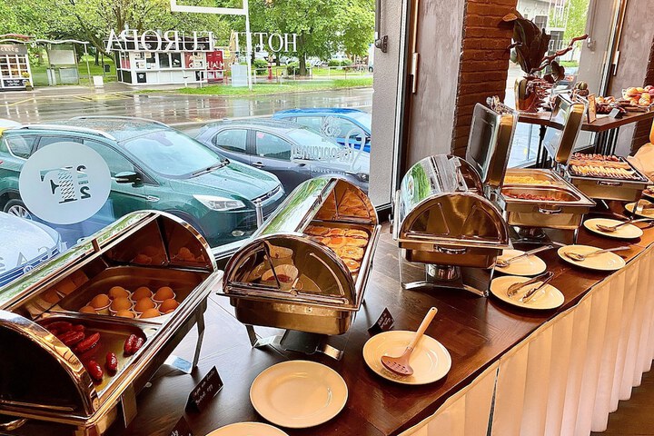 Breakfast/Coffee Service 50 of 55