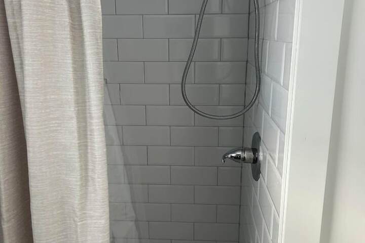 Room 12 of 22