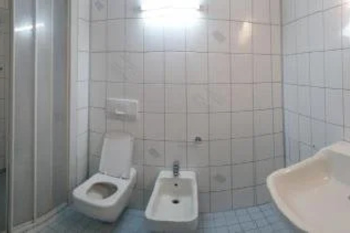 Room 7 of 20