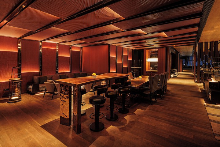 Lounge 90 of 109